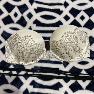 Very sexy strapless bra 32D, black lace